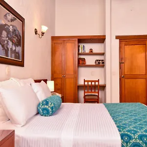 https://la-campana-boutique.colombiamedellinhotels.com