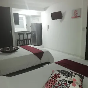Aparta Estudio 7051 , Medellín Colombia